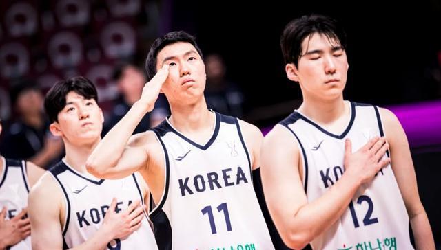位列第十位, 其中韩国队, 对阵A组第