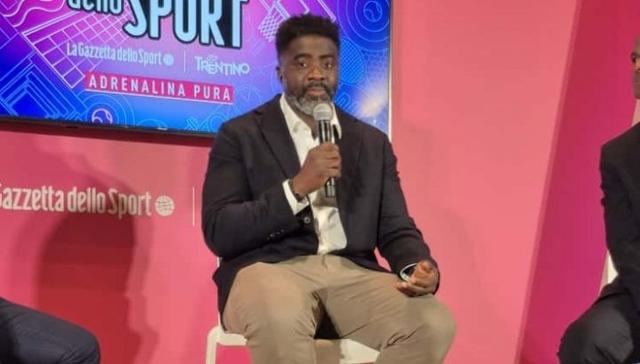 喜欢观看比, 很特别 喜欢观看比, 很特别