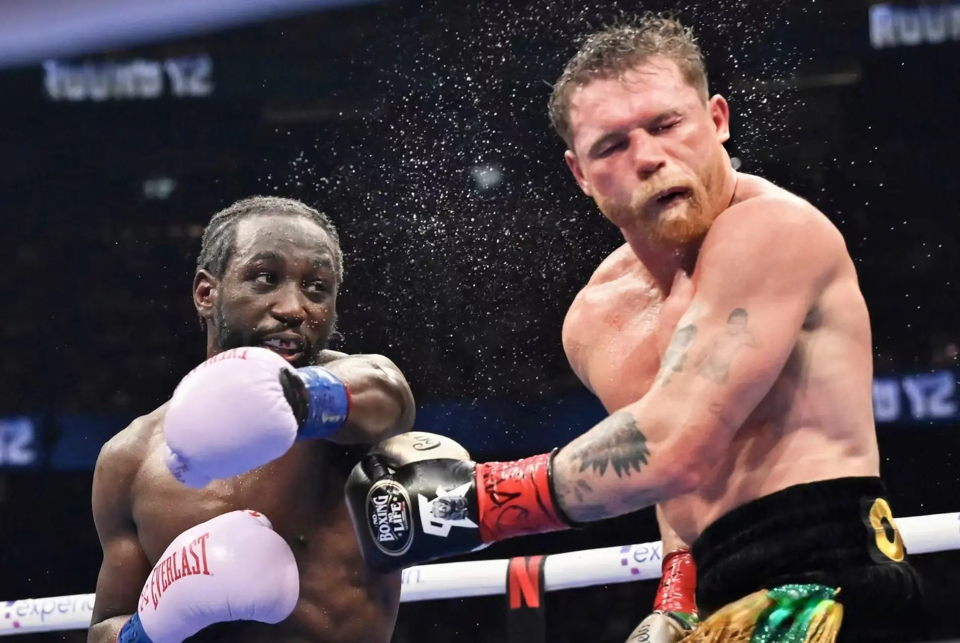 伟大的较量, 德放开手脚, 铁铸造